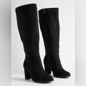 Torrid Almond Toe Heel Knee Boot 6.5WW Extra Wide Calf